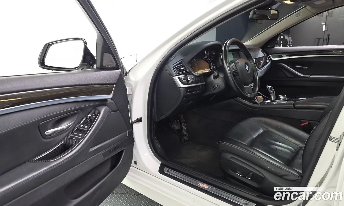 BMW 5 серия 2013 2.0 автомат (гидро), фото 13
