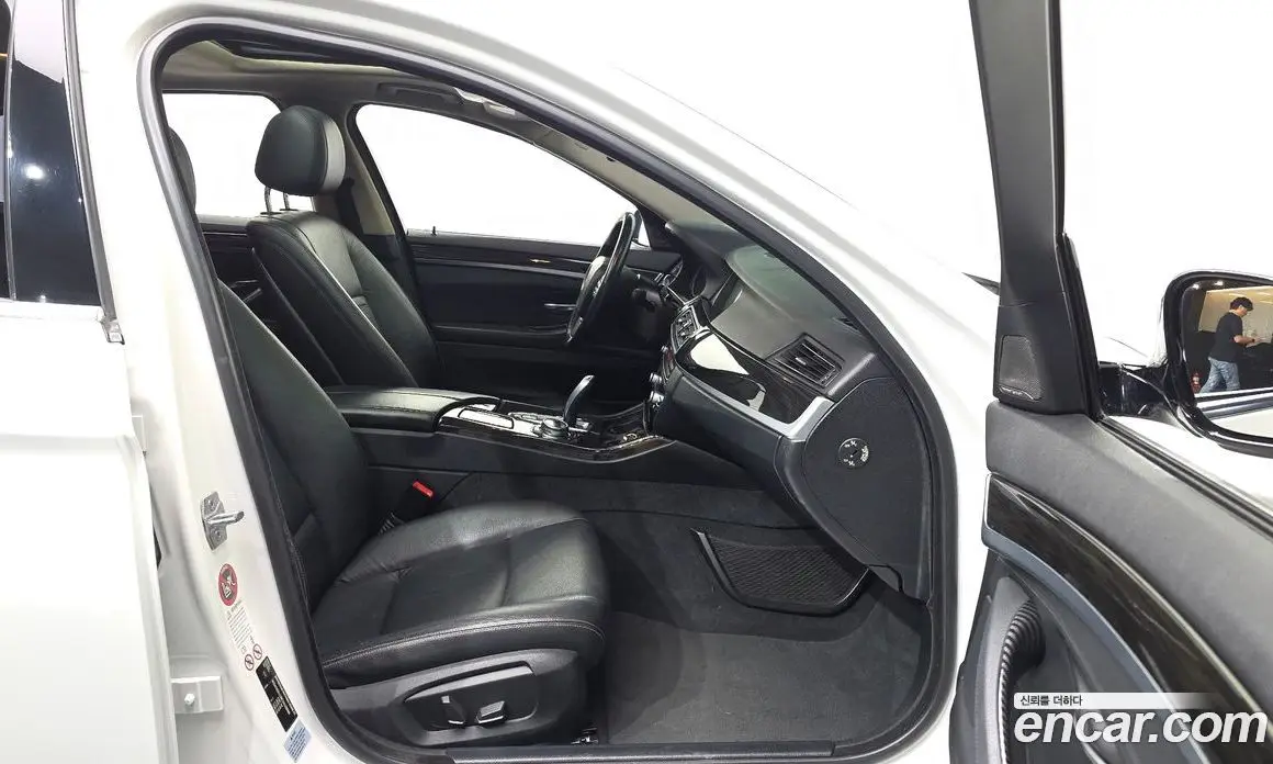 BMW 5 серия 2013 2.0 автомат (гидро), фото 17