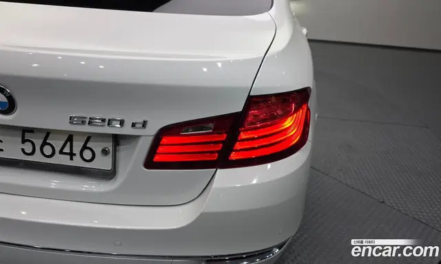 BMW 5 серия 2013 2.0 автомат (гидро), миниатюра 9