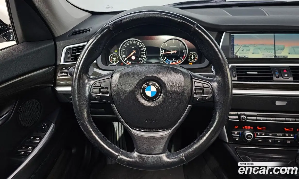 BMW 5 серия 2017 2.0 автомат (гидро), фото 13