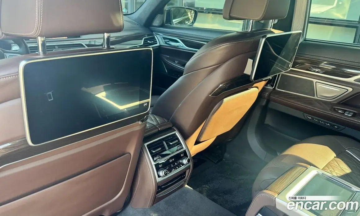 BMW 7 серия 2021 3.0 автомат (гидро), фото 14