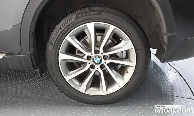 BMW X6 2017 3.0 автомат (гидро), миниатюра 5