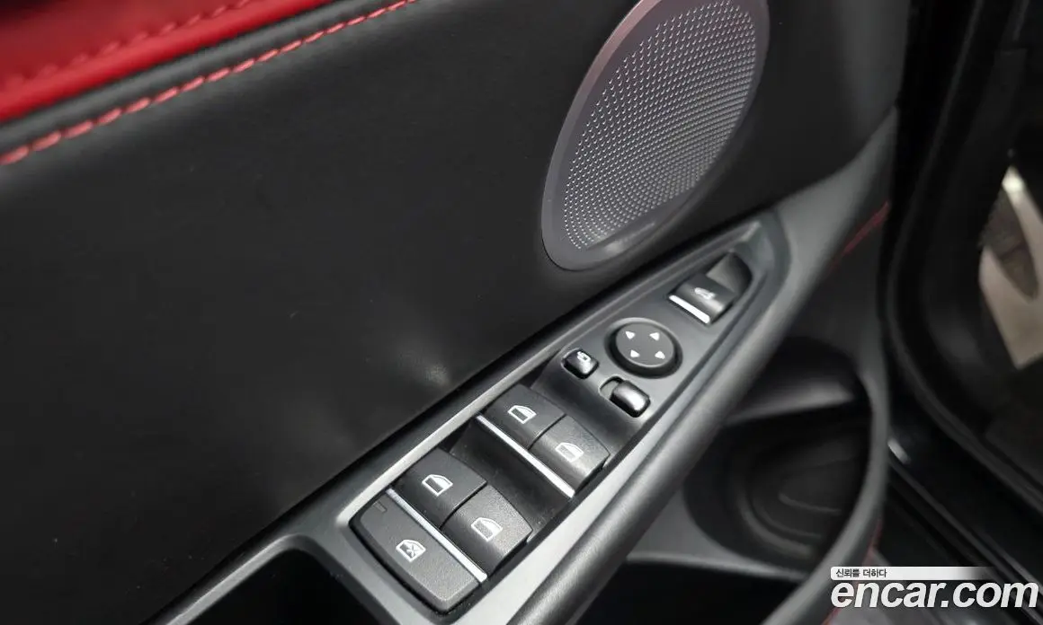 BMW X6M 2017 4.4 автомат (гидро), фото 19