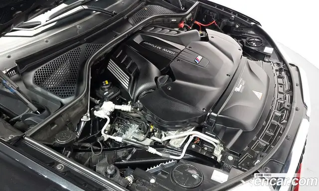 BMW X6M 2017 4.4 автомат (гидро), миниатюра 6