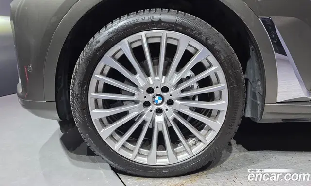 BMW X7 2022 3.0 автомат (гидро), миниатюра 4