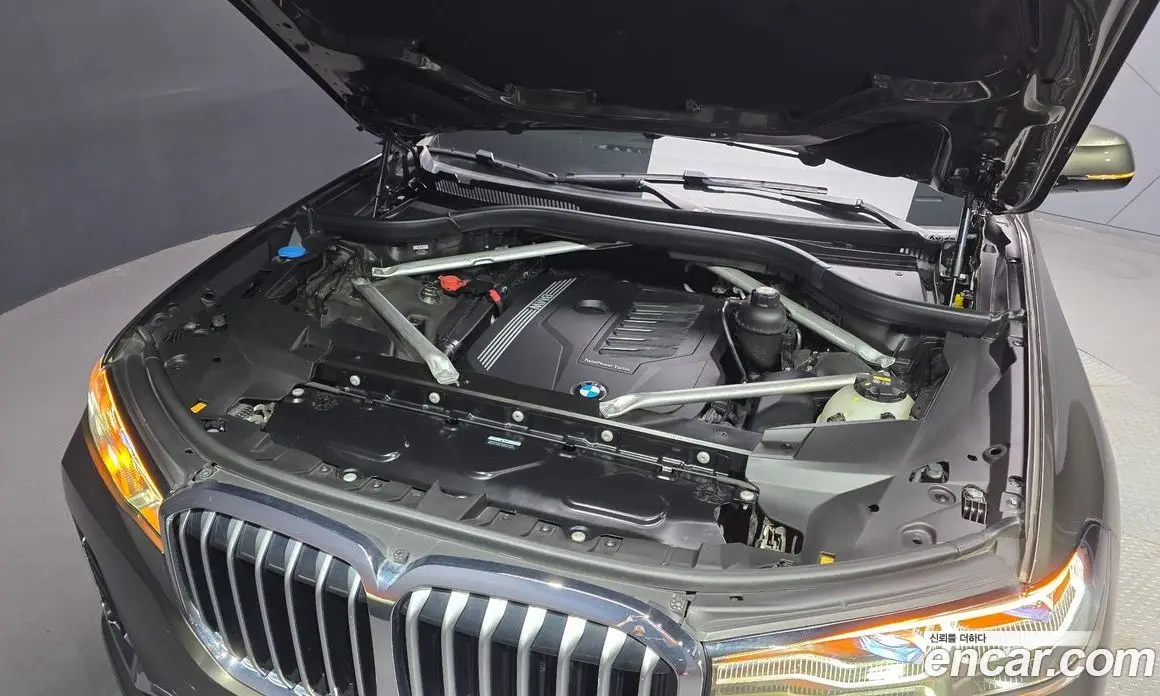 BMW X7 2022 3.0 автомат (гидро), фото 5