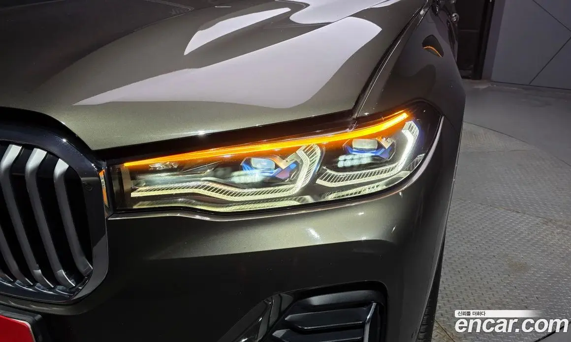 BMW X7 2022 3.0 автомат (гидро), фото 7