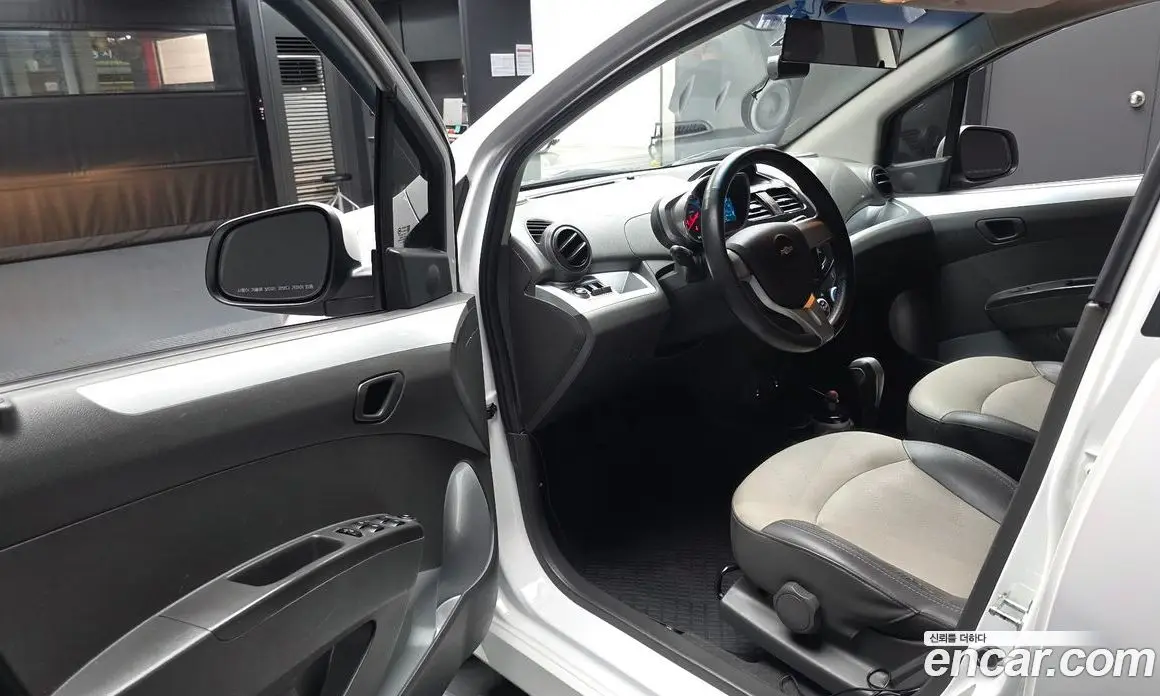 Chevrolet Spark 2014 1.0 автомат (гидро), фото 13