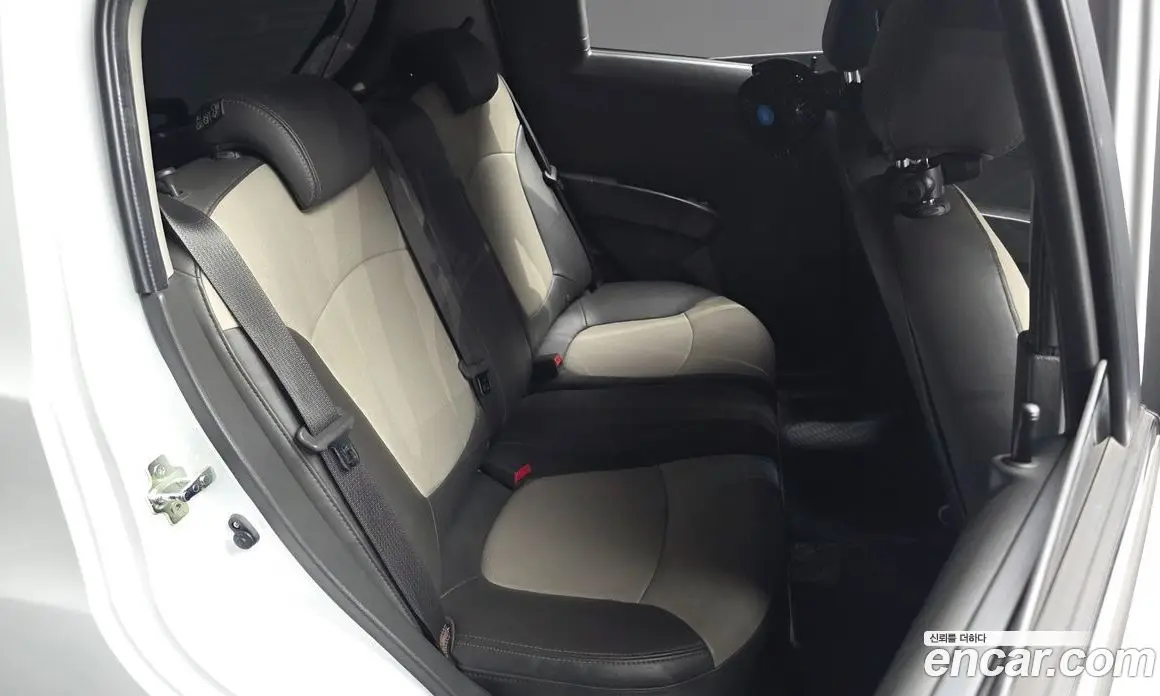 Chevrolet Spark 2014 1.0 автомат (гидро), фото 17