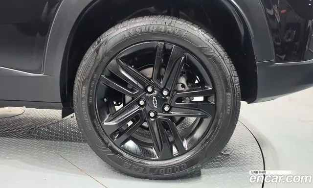 Chevrolet Trax 2023 1.2 автомат (гидро), миниатюра 5