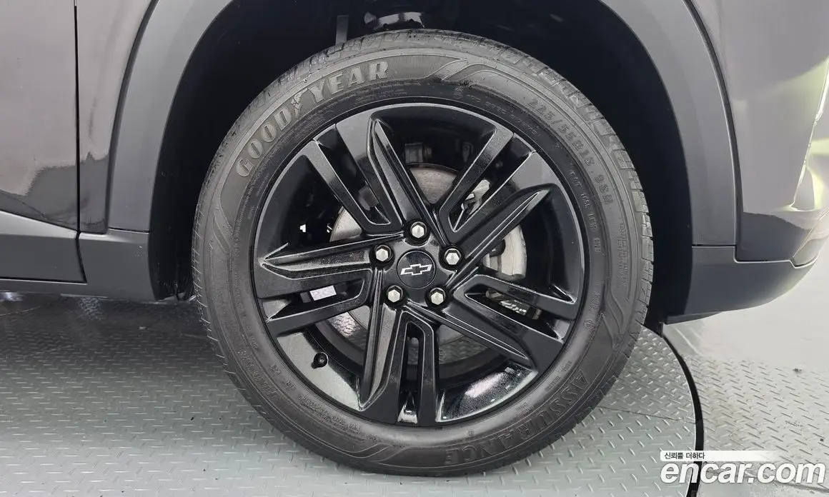Chevrolet Trax 2023 1.2 автомат (гидро), фото 7