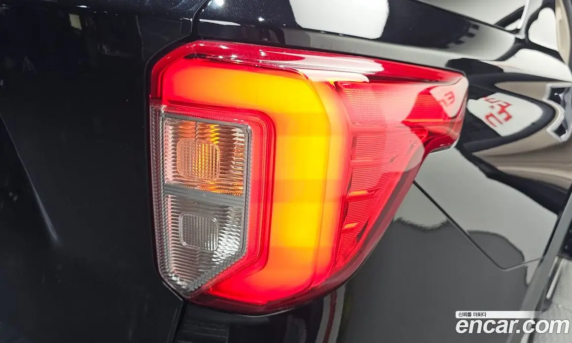 Ford Explorer 2020 2.3 автомат (гидро), фото 8