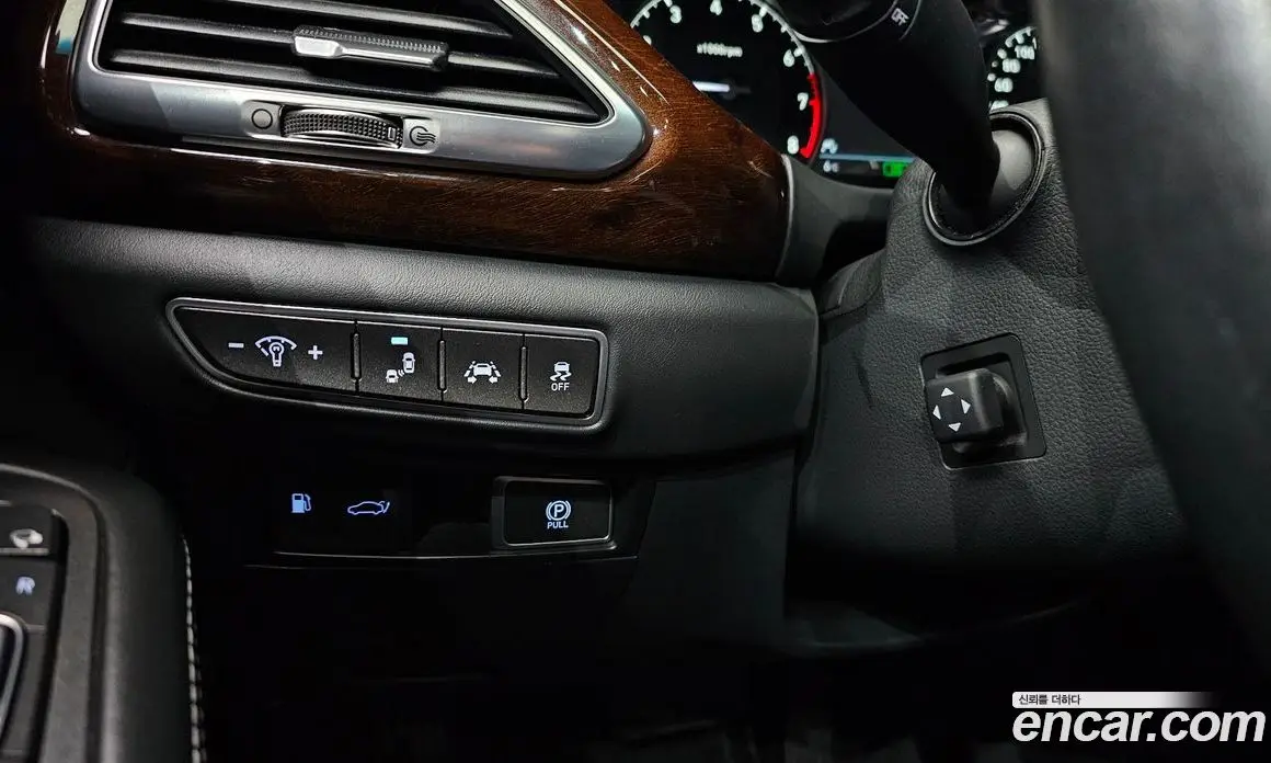 Genesis EQ900 2016 3.8 автомат (гидро), фото 14 Genesis EQ900 2016 3.8 автомат (гидро), фото 14
