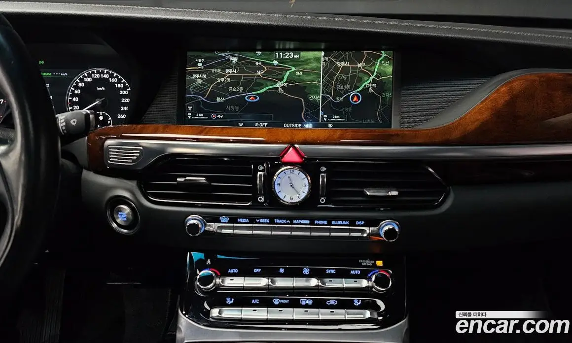 Genesis EQ900 2016 3.8 автомат (гидро), фото 15 Genesis EQ900 2016 3.8 автомат (гидро), фото 15