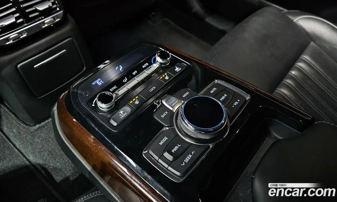 Genesis EQ900 2016 3.8 автомат (гидро), фото 19 Genesis EQ900 2016 3.8 автомат (гидро), фото 19
