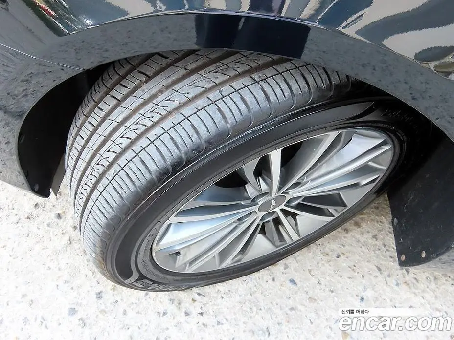 Genesis EQ900 2016 3.8 автомат (гидро), фото 20 Genesis EQ900 2016 3.8 автомат (гидро), фото 20