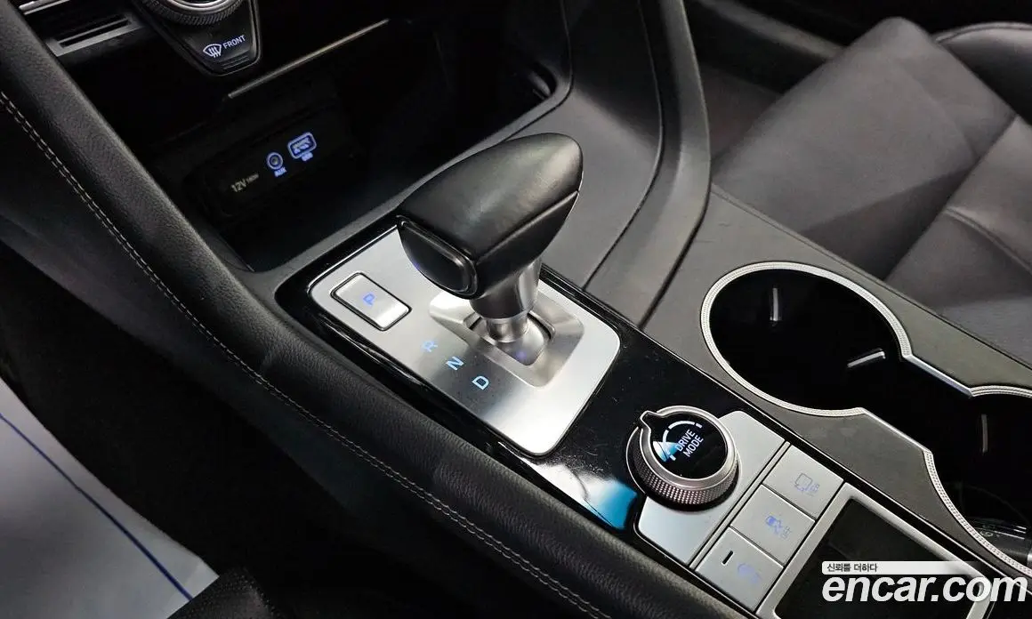 Genesis G70 2018 2.0 автомат (гидро), фото 9