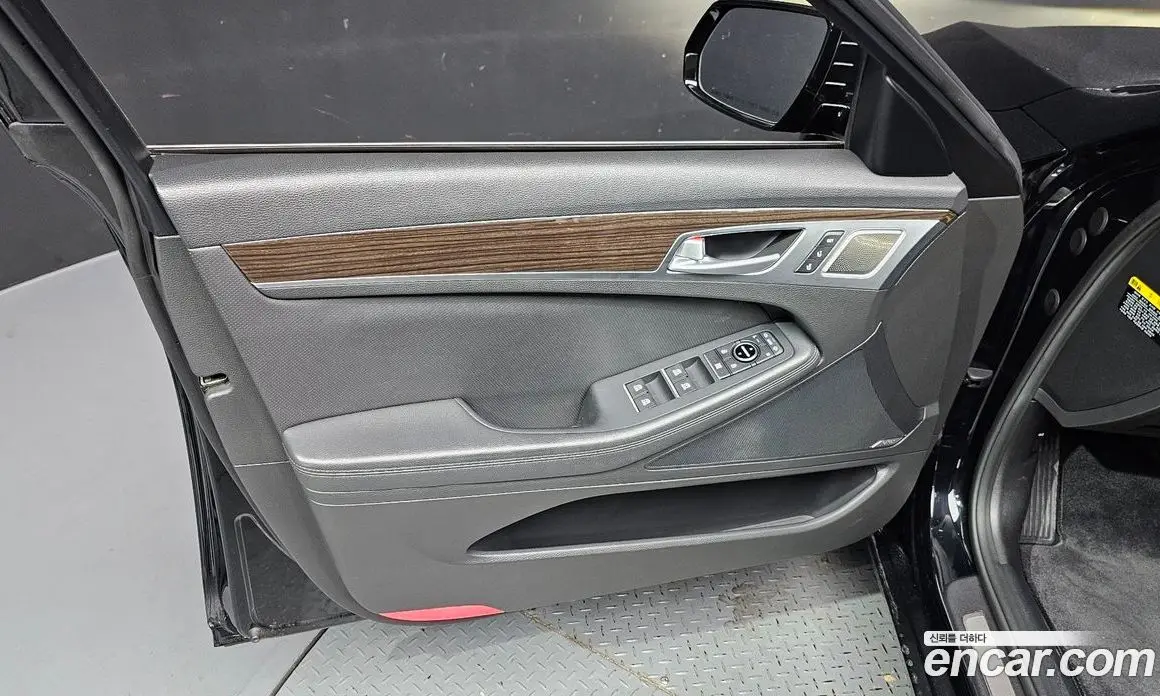 Genesis G80 2016 3.3 автомат (гидро), фото 14