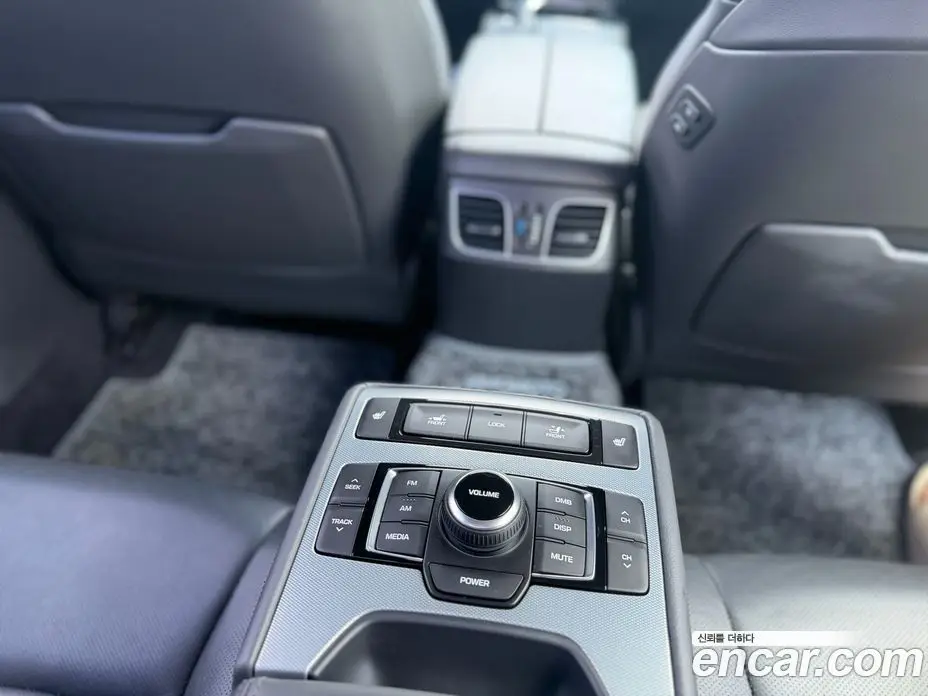 Genesis G80 2017 3.3 автомат (гидро), фото 12