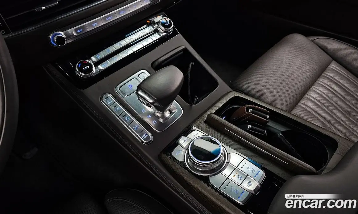 Genesis G90 2019 3.8 автомат (гидро), фото 9