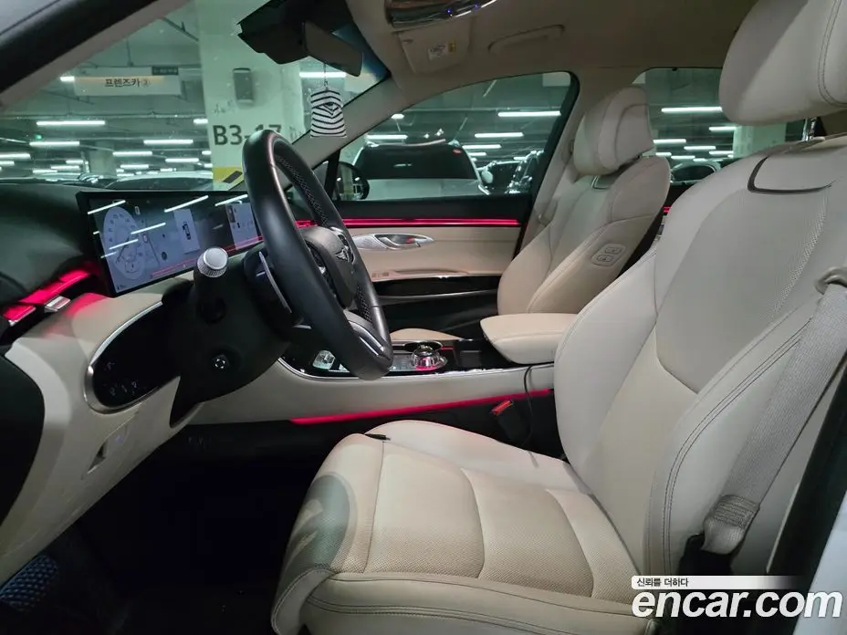 Genesis GV70 2024 2.5 автомат (гидро), фото 12