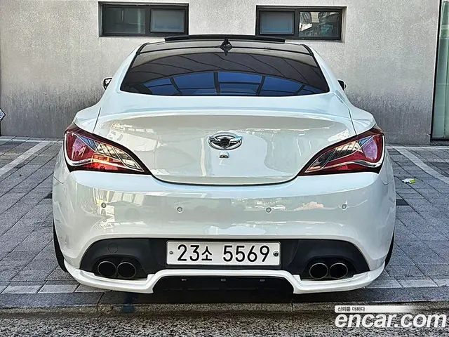 Hyundai Genesis 2010 3.8 автомат (гидро), миниатюра 12