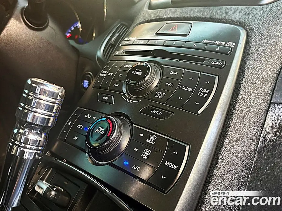Hyundai Genesis 2010 3.8 автомат (гидро), фото 19