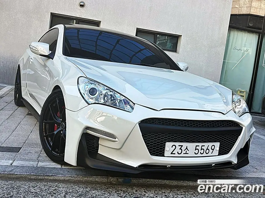Hyundai Genesis 2010 3.8 автомат (гидро), фото 3