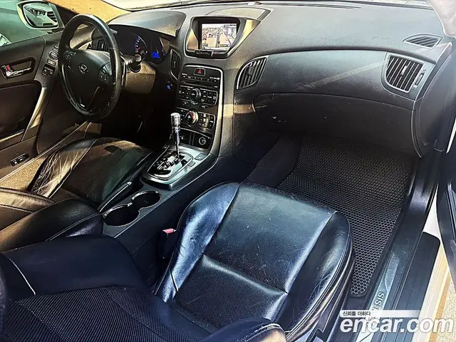Hyundai Genesis 2010 3.8 автомат (гидро), миниатюра 7
