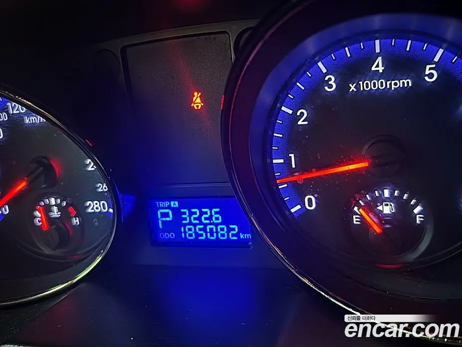 Hyundai Genesis 2010 3.8 автомат (гидро), фото 8