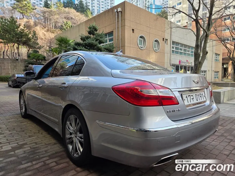 Hyundai Genesis 2011 3.3 автомат (гидро), фото 7 Hyundai Genesis 2011 3.3 автомат (гидро), фото 7