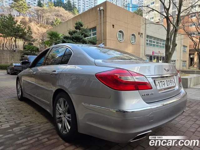 Hyundai Genesis 2011 3.3 автомат (гидро), миниатюра 7 Hyundai Genesis 2011 3.3 автомат (гидро), миниатюра 7