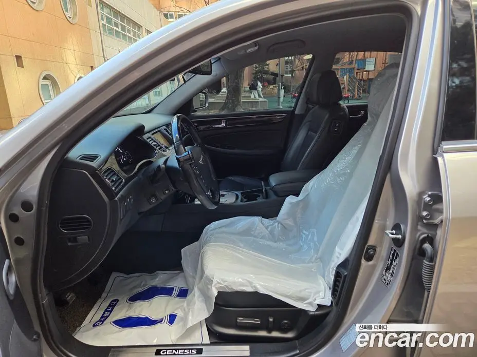 Hyundai Genesis 2011 3.3 автомат (гидро), фото 8 Hyundai Genesis 2011 3.3 автомат (гидро), фото 8
