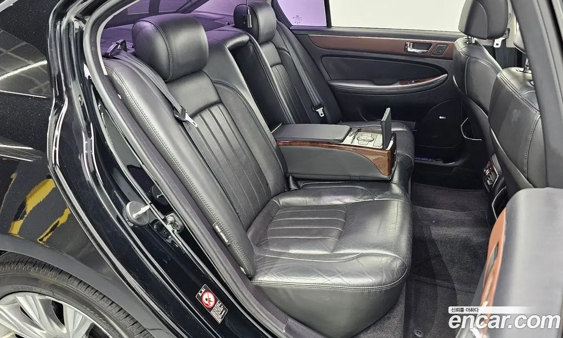Hyundai Genesis 2011 3.8 автомат (гидро), фото 11