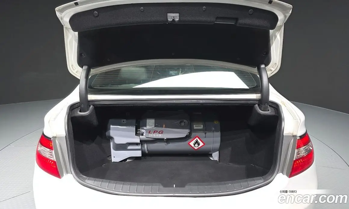 Hyundai Grandeur 2012 3.0 автомат (гидро), фото 20