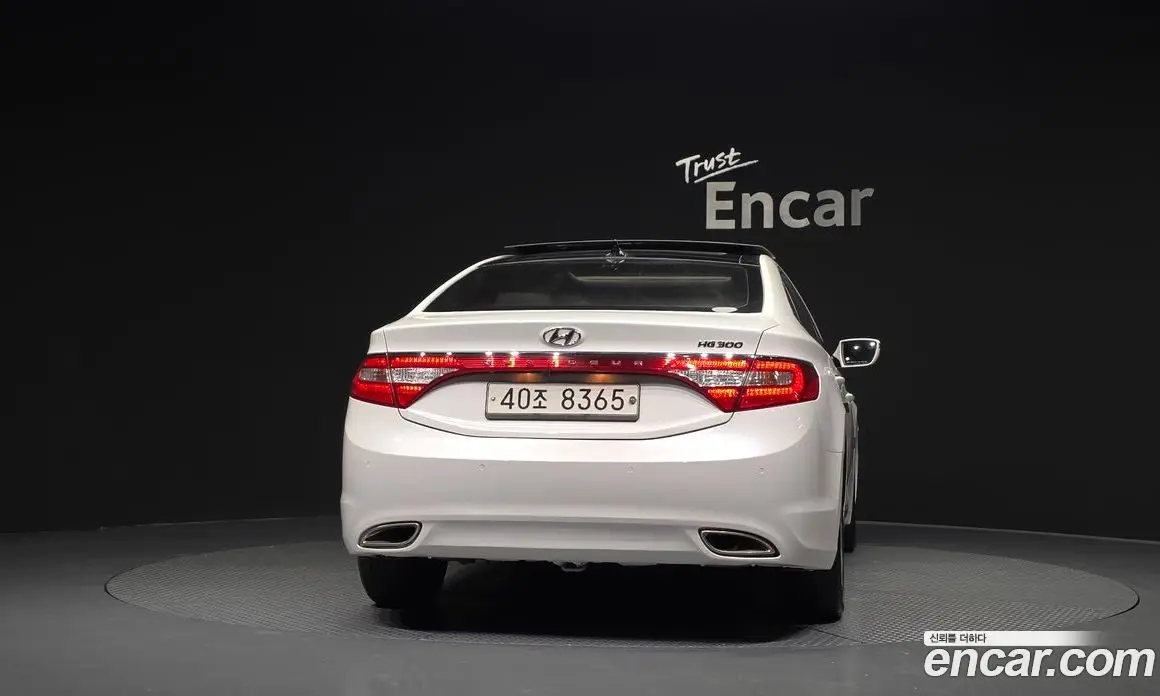 Hyundai Grandeur 2012 3.0 автомат (гидро), фото 4