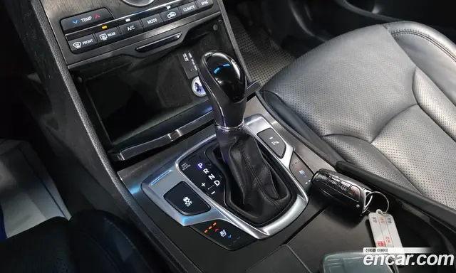 Hyundai Grandeur 2014 3.0 автомат (гидро), миниатюра 12