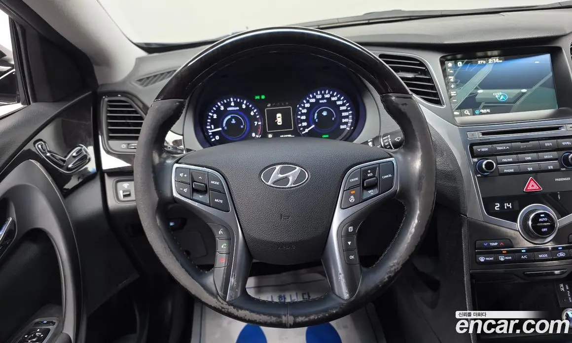 Hyundai Grandeur 2014 3.0 автомат (гидро), фото 20
