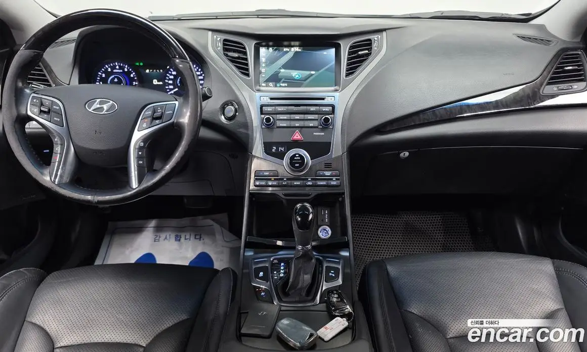 Hyundai Grandeur 2014 3.0 автомат (гидро), фото 10