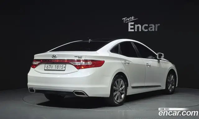 Hyundai Grandeur 2014 2.2 автомат (гидро), миниатюра 2 Hyundai Grandeur 2014 2.2 автомат (гидро), миниатюра 2