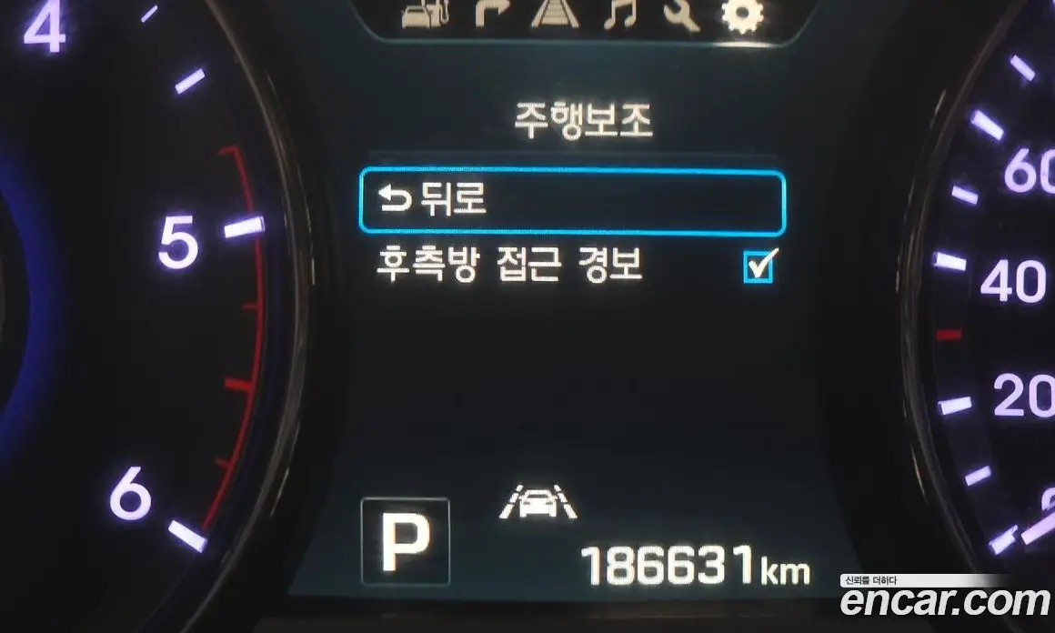 Hyundai Grandeur 2014 2.2 автомат (гидро), фото 19 Hyundai Grandeur 2014 2.2 автомат (гидро), фото 19