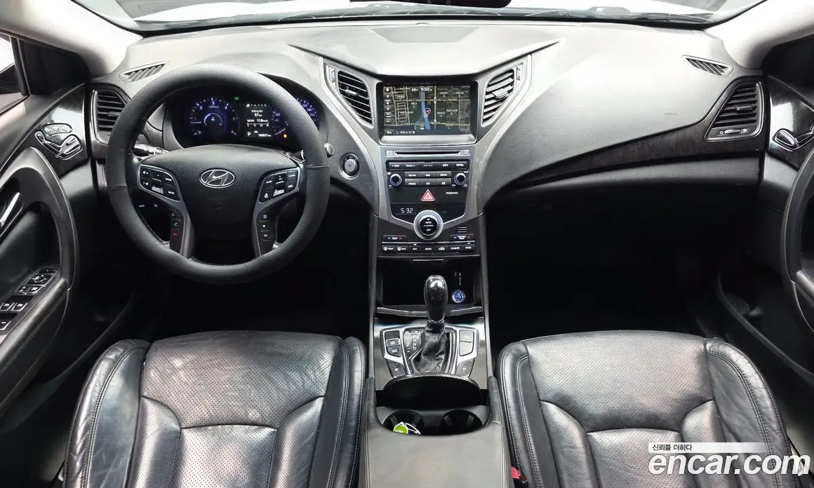Hyundai Grandeur 2014 2.2 автомат (гидро), фото 7 Hyundai Grandeur 2014 2.2 автомат (гидро), фото 7
