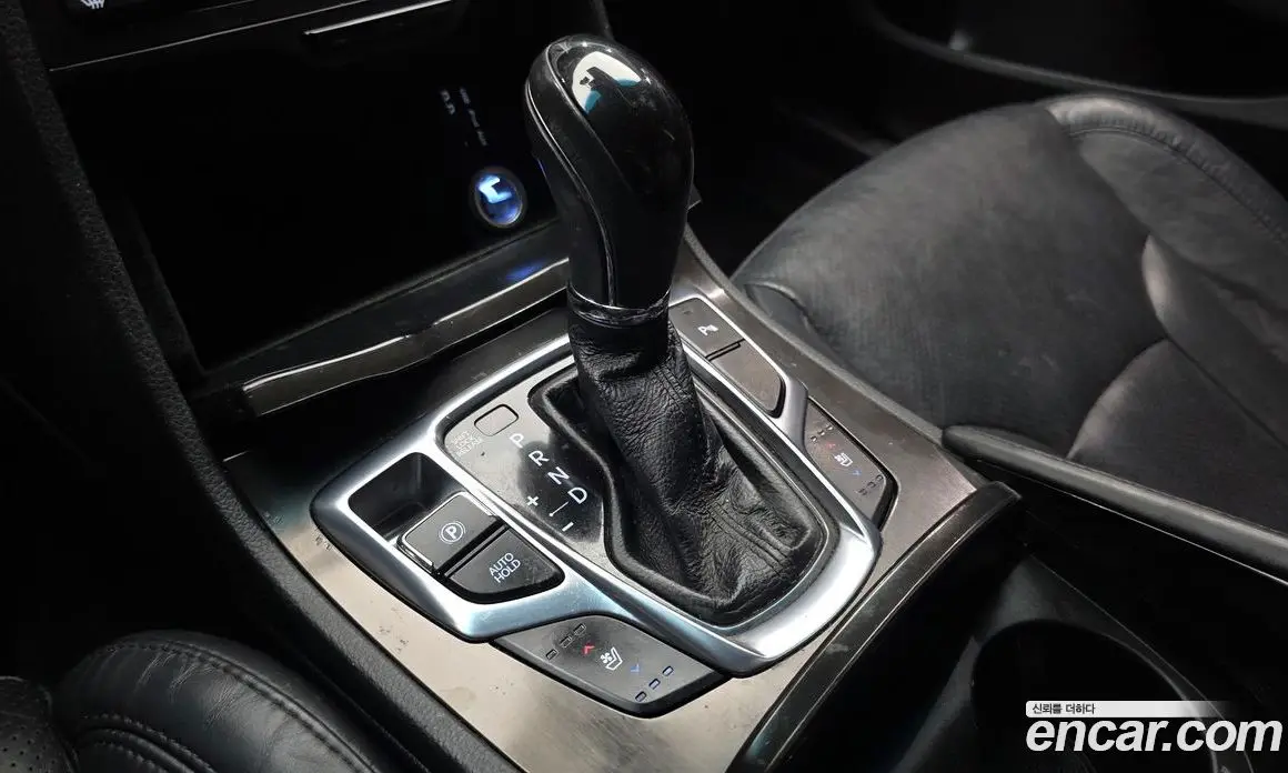 Hyundai Grandeur 2014 2.2 автомат (гидро), фото 9 Hyundai Grandeur 2014 2.2 автомат (гидро), фото 9
