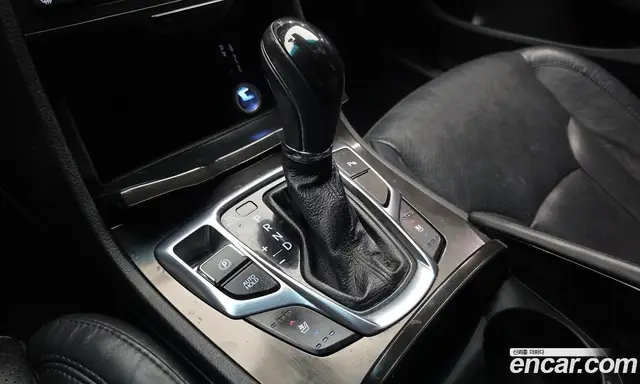 Hyundai Grandeur 2014 2.2 автомат (гидро), миниатюра 9 Hyundai Grandeur 2014 2.2 автомат (гидро), миниатюра 9