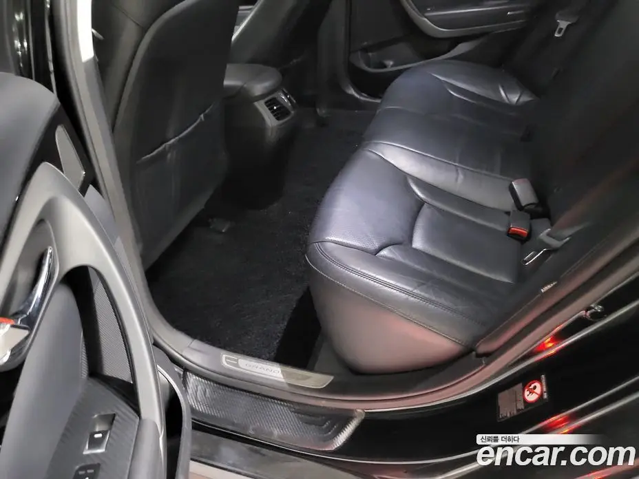 Hyundai Grandeur 2015 2.4 автомат (гидро), фото 15