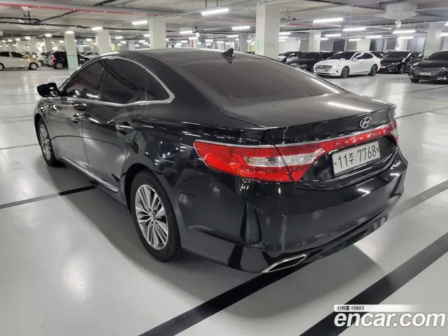 Hyundai Grandeur 2015 2.4 автомат (гидро), миниатюра 5