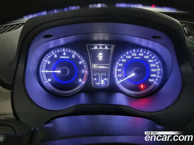 Hyundai Grandeur 2015 2.4 автомат (гидро), миниатюра 7