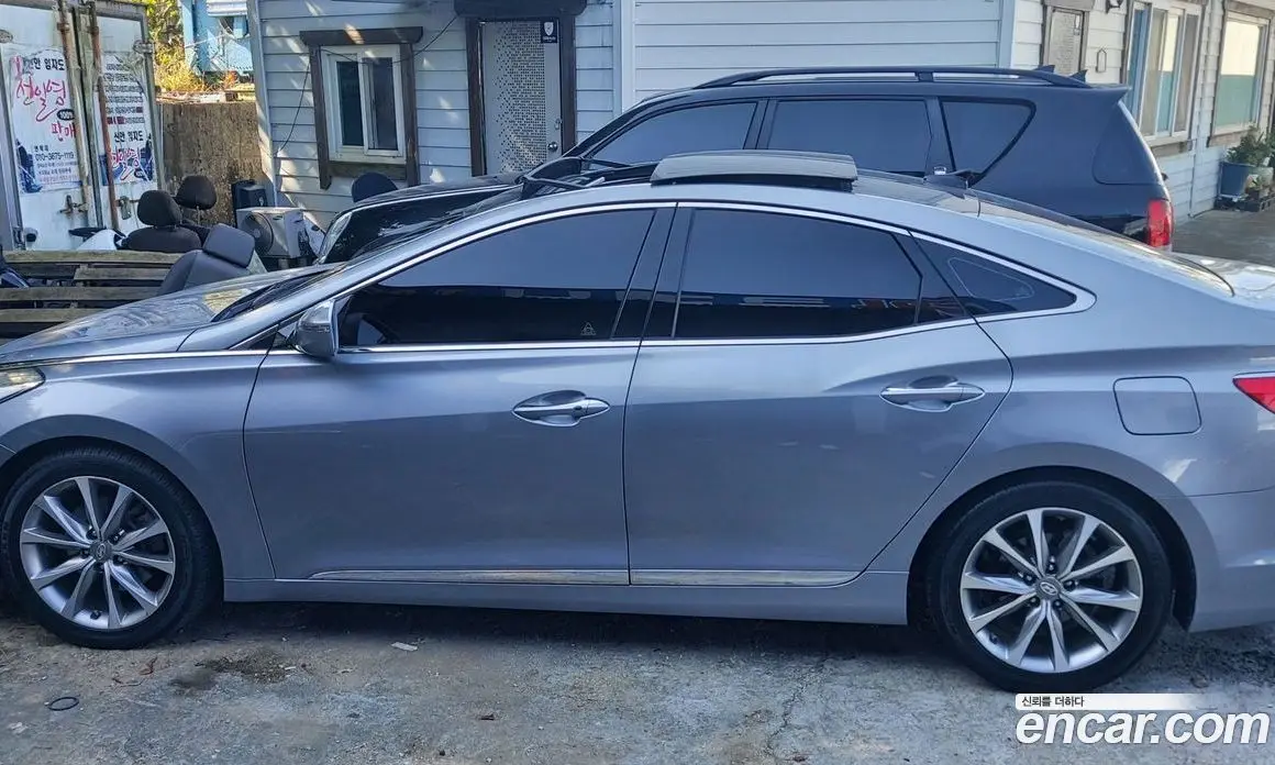 Hyundai Grandeur 2015 2.4 автомат (гидро), фото 4