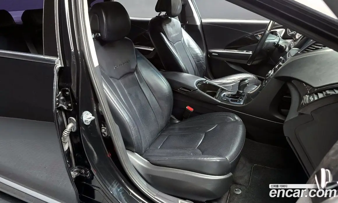 Hyundai Grandeur 2016 2.4 автомат (гидро), фото 12