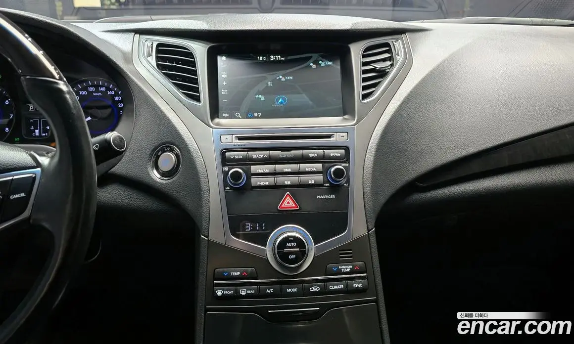 Hyundai Grandeur 2016 2.4 автомат (гидро), фото 14